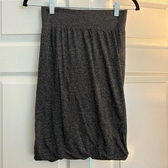 Lululemon Boulevard Bliss Gray Women's Skirt, Size 8 - Picture 5 of 7